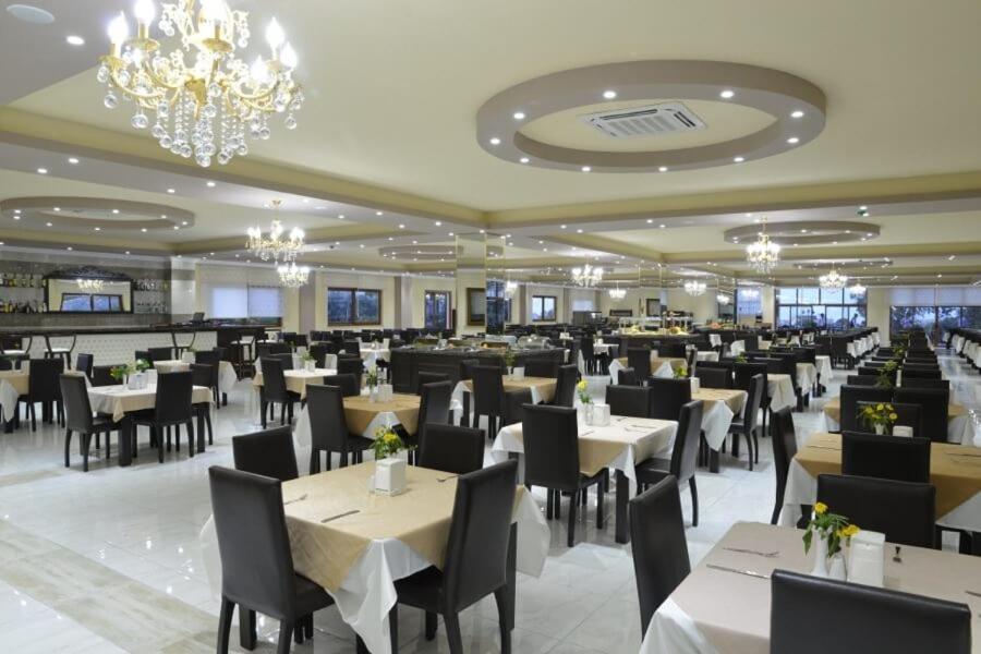 Riverside Garden Resort & Suna'S Beach Club Krini المظهر الخارجي الصورة